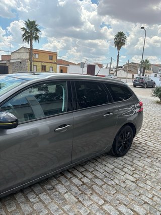 Peugeot 308 2017