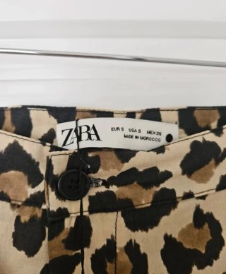 Pantalón Zara recto tiro alto T.36