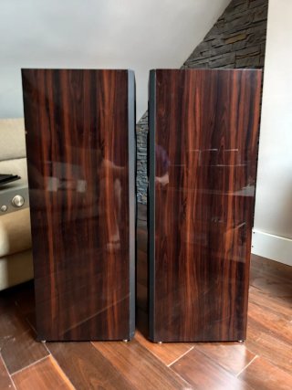 Altavoces Polk Audio LS70.