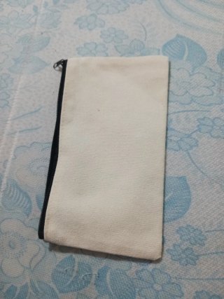 Monedero con estampado floral