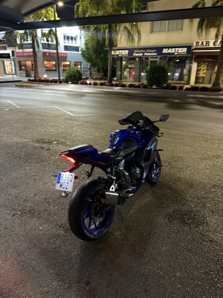 Yamaha R7 A2 Sportbike