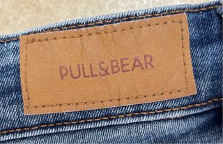 Shorts Vaqueros de Tiro Alto Pull&Bear Talla XS