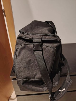 Bolsa de deporte Puma negra