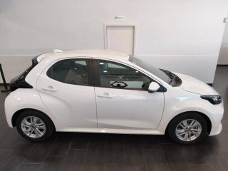 Toyota Yaris 2023