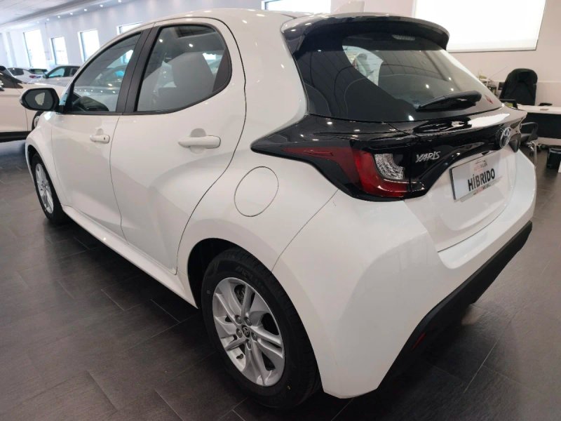 Toyota Yaris 2023, foto 7