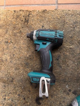 Atornillador de impacto Makita