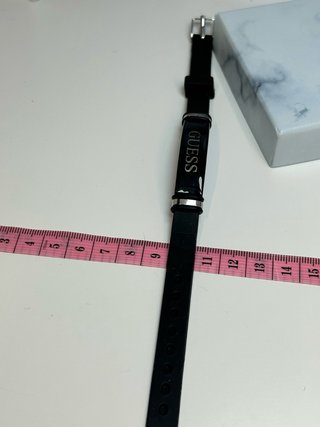 Pulsera Guess Negra y Plateada