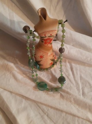 Collana artigianale pietre dure verdi