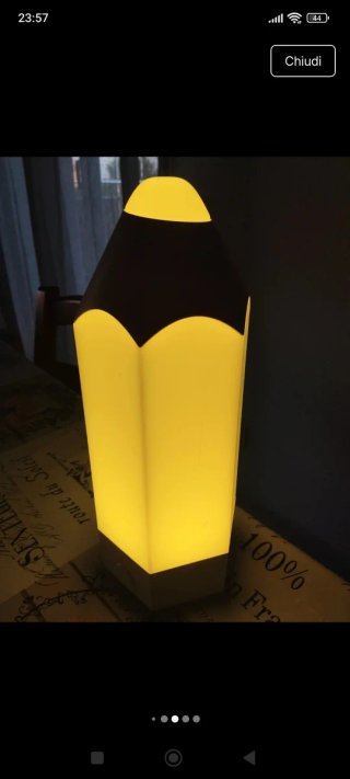 Lampada LED a forma di matita