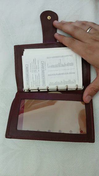 Cartera de piel y ante