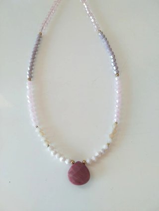 Collar piedra natural rodonita