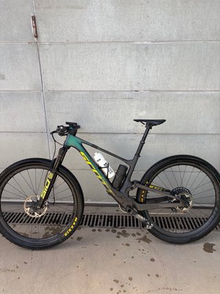 Bicicleta Scott Spark RC World Cup AXS Talla M