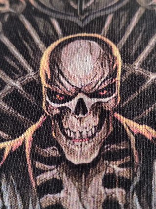 NUEVA, camiseta muerte en el trono (TALLA L)