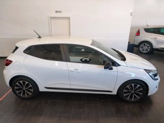 Renault Clio 2023