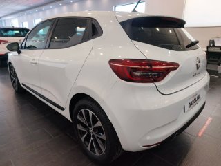 Renault Clio 2023
