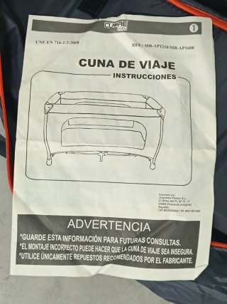 Cuna de viaje plegable