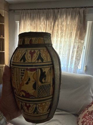Jarrón Cerámica Marroquí Artesanal con Metal