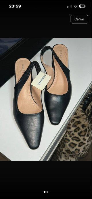 Zapatos de tacón MaryPaz negros