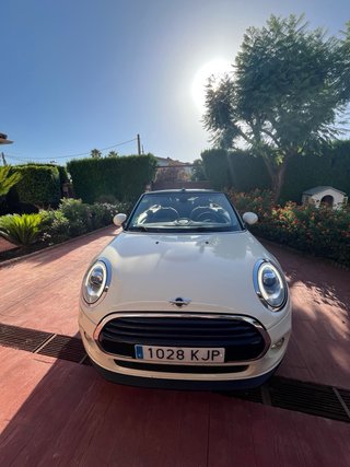 MINI Cooper Cabrio 2018