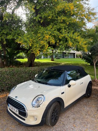 MINI Cooper Cabrio 2018