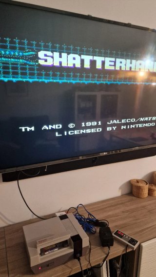Cartuccia Shatter Hand per Nintendo NES. TESTATA