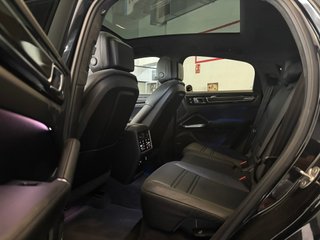Porsche Cayenne 2022