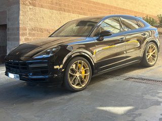 Porsche Cayenne 2022