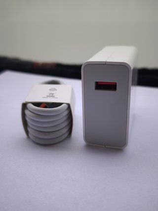 Cargador Xiaomi 120W HyperCharge MDY-14-EE