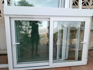 Ventana PVC corredera Climalit 287x137