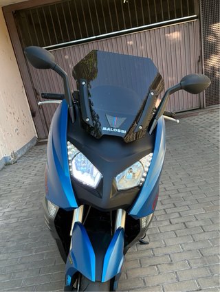 BMW C600 Sport Azul y Negro