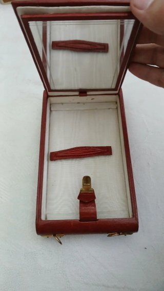 Joyero vintage piel roja y dorada