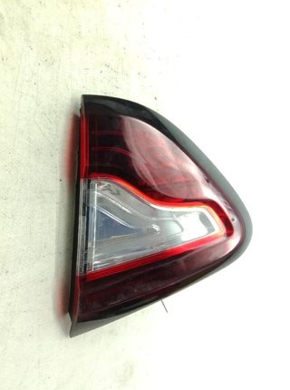 Renault 23293939 piloto trasero 265555726r captur