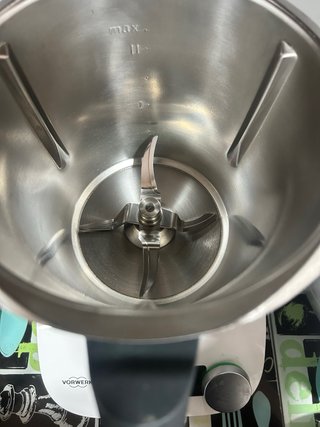 Thermomix TM6 + Friend + Cortador