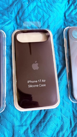 Cover iPhone 17 Air Silicone Apple