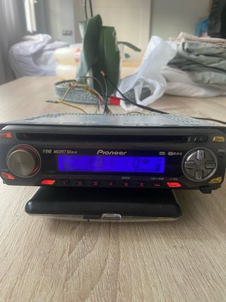 Radio CD Pioneer EEQ MOSFET 50Wx4