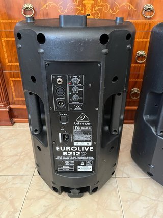 Behringer Eurolive B212D 550W