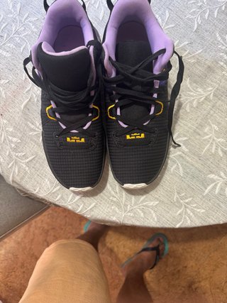 Zapatillas Nike Hombre/Mujer Negras y Moradas