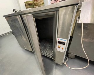 Mesa Refrigerada Coreco
