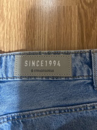 Pantalones Stradivarius brillo