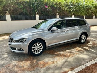 VOLKSWAGEN PASSAT 1.6 120CV .AUTOMATICO .IMPECABLE