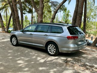 VOLKSWAGEN PASSAT 1.6 120CV .AUTOMATICO .IMPECABLE