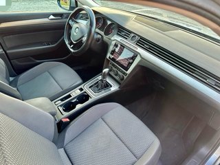 VOLKSWAGEN PASSAT 1.6 120CV .AUTOMATICO .IMPECABLE
