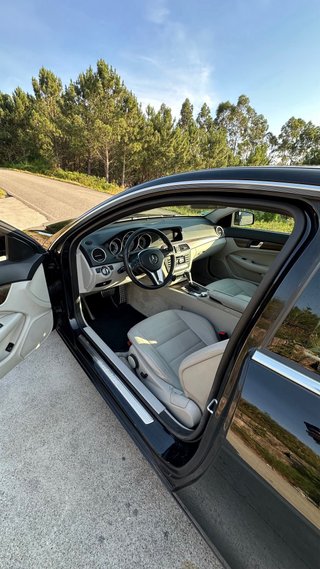 Mercedes-Benz Clase C 2011