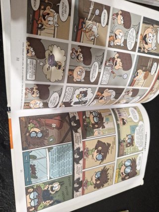 Cómics UNA CASA DE LOCOS 4€ la unidad