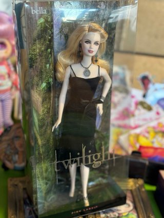Barbie Saga Crepúsculo Rosalie