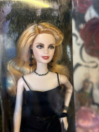 Barbie Saga Crepúsculo Rosalie