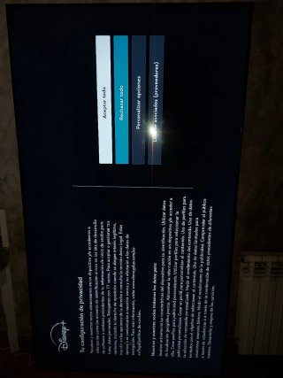 SAMSUNG SMART TV  82" UHD 4K