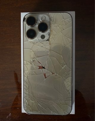 iPhone 14 Pro Max Oro 128GB