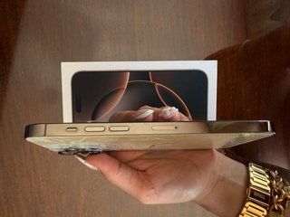 iPhone 14 Pro Max Oro 128GB