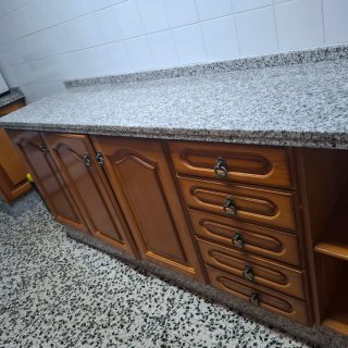 Muebles de cocina con encimera de granito